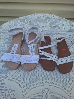 Beautiful Two‑Pair Sandal Set – Girls’ Size 2 (Brand New)